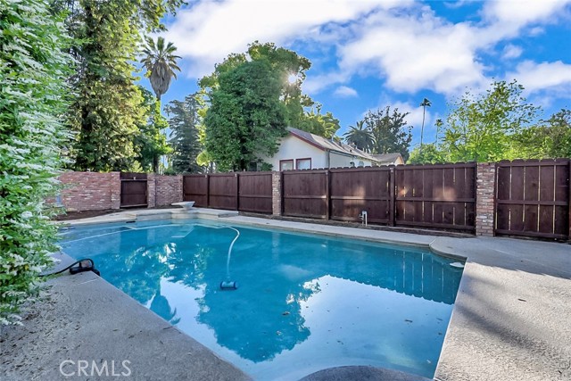 Detail Gallery Image 19 of 30 For 155 N 7th Ave, Chowchilla,  CA 93610 - 4 Beds | 2/1 Baths