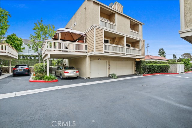 290 Victoria St #12, Costa Mesa, CA 92627