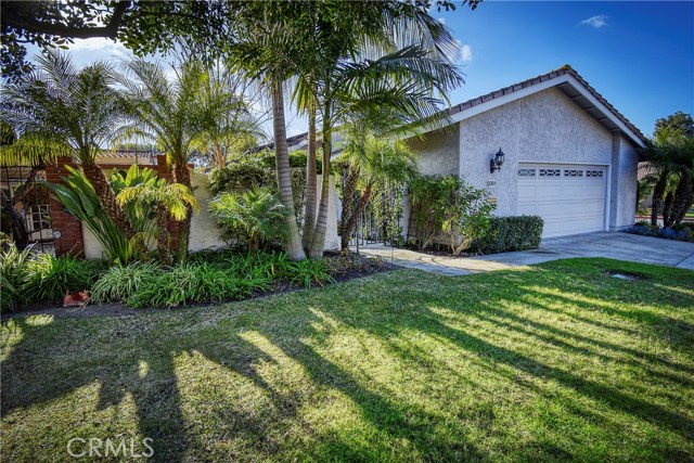 5091 Ovalo, Laguna Woods, CA 92637