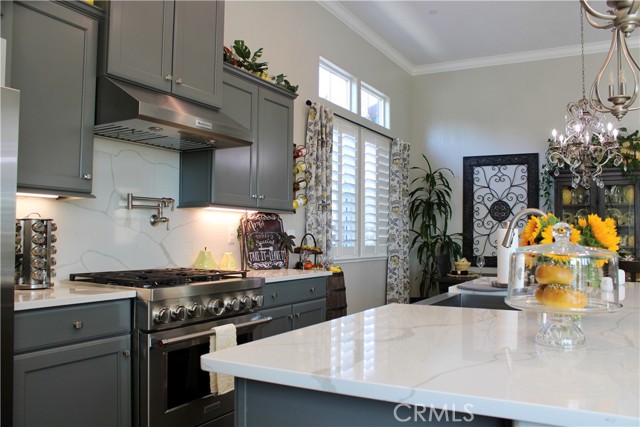 Image 13 of 44 For 2633 Silvervale Street