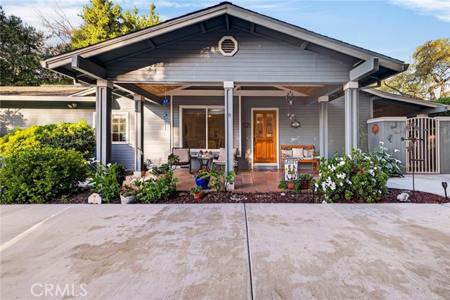 Detail Gallery Image 3 of 57 For 1636 Oak Park Avenue, Chico,  CA 95928 - 3 Beds | 3 Baths