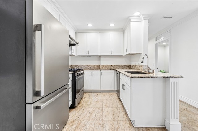 Detail Gallery Image 26 of 38 For 6600 Warner Ave #124,  Huntington Beach,  CA 92647 - 1 Beds | 1 Baths