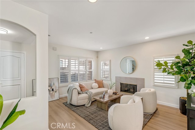 Detail Gallery Image 4 of 29 For 442 S Sefton, Monterey Park,  CA 91755 - 4 Beds | 3 Baths