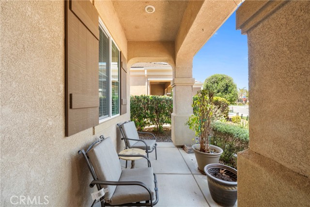 5551 Corte Fiesta, Hemet CA: https://media.crmls.org/medias/c63d3e19-790f-4967-9c4c-1a89cac04cb4.jpg