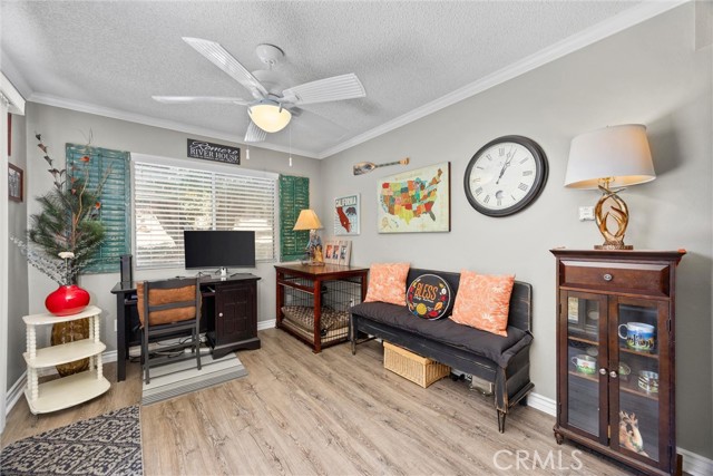 119 Pine Drive, Kernville CA: https://media.crmls.org/medias/c63d7e82-7d63-43a3-8ed9-a956a31e530b.jpg