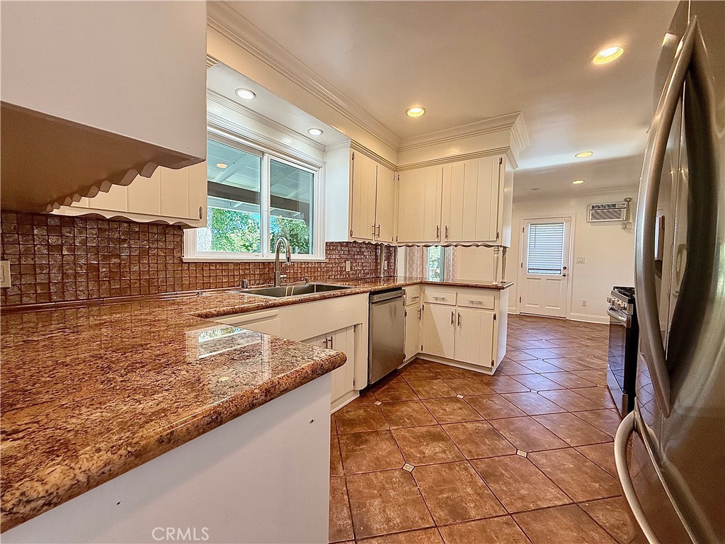 MLS #SR25259602 image #19