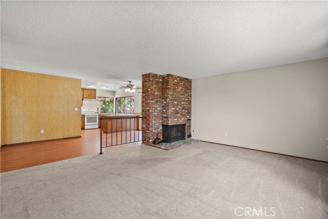 Detail Gallery Image 8 of 27 For 1085 Tamarack Ave, Brea,  CA 92821 - 4 Beds | 2 Baths