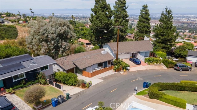 6441 Via De Anzar, Rancho Palos Verdes CA: https://media.crmls.org/medias/c63f020b-c5c5-402f-a1a0-04040765ea88.jpg