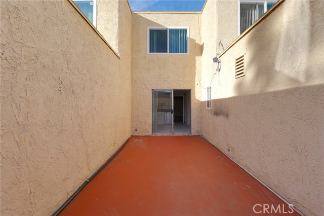 Detail Gallery Image 26 of 32 For 8633 Balboa #20,  Northridge,  CA 91325 - 3 Beds | 3 Baths