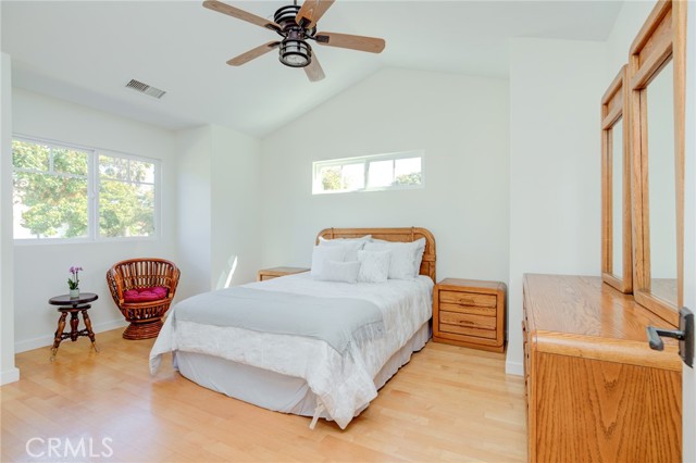 1219 Irena Avenue, Redondo Beach, California 90277, 5 Bedrooms Bedrooms, ,5 BathroomsBathrooms,Residential,Sold,Irena,SB21226617