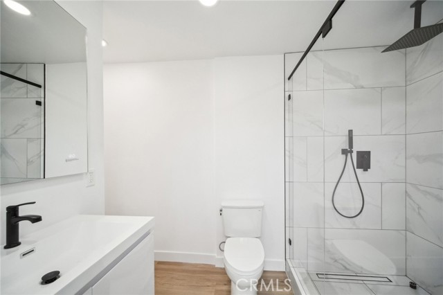 19040 Celtic Street, Porter Ranch CA: https://media.crmls.org/medias/c6403a19-abbd-4023-b48d-4a24dd0b73f1.jpg