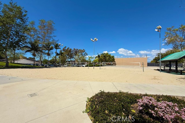 Detail Gallery Image 11 of 40 For 26 Tahoe Court, Irvine,  CA 92612 - 4 Beds | 2/1 Baths