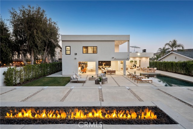 Detail Gallery Image 3 of 53 For 4001 Coldstream, Tarzana,  CA 91356 - 6 Beds | 6/1 Baths