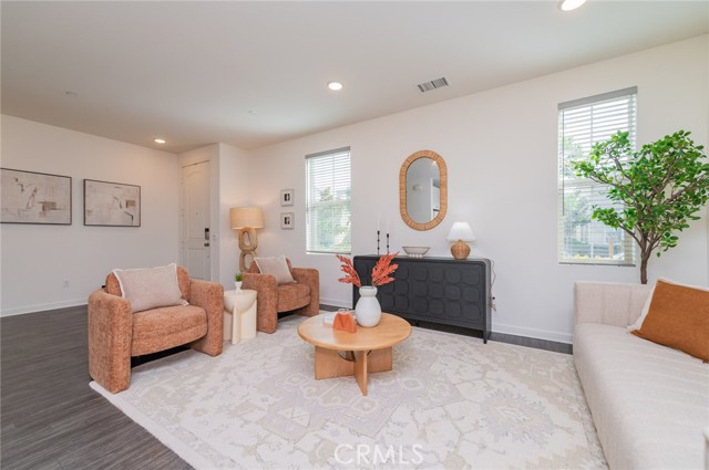 Detail Gallery Image 10 of 33 For 4836 S Monarch Pl, Ontario,  CA 91762 - 3 Beds | 3 Baths