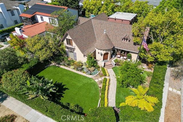 Detail Gallery Image 2 of 70 For 2285 E Orange Grove, Pasadena,  CA 91104 - 4 Beds | 4/1 Baths