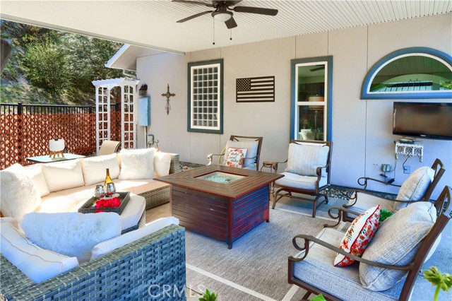 Detail Gallery Image 46 of 66 For 42038 Empty Creek, Oakhurst,  CA 93644 - 3 Beds | 2 Baths