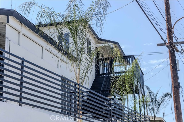 Detail Gallery Image 1 of 1 For 1071 N Eastman Ave, Los Angeles,  CA 90063 - 4 Beds | 2 Baths