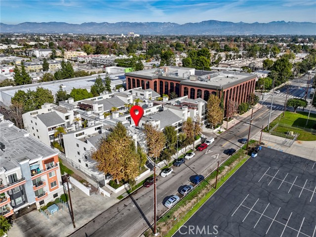 Detail Gallery Image 33 of 34 For 15335 Magnolia #216,  Sherman Oaks,  CA 91403 - 3 Beds | 2 Baths