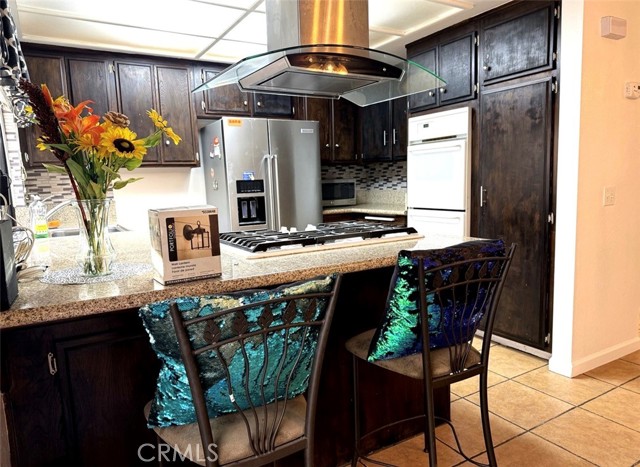 Detail Gallery Image 10 of 19 For 5131 San Bernadino, Montclair,  CA 91763 - 3 Beds | 2/1 Baths