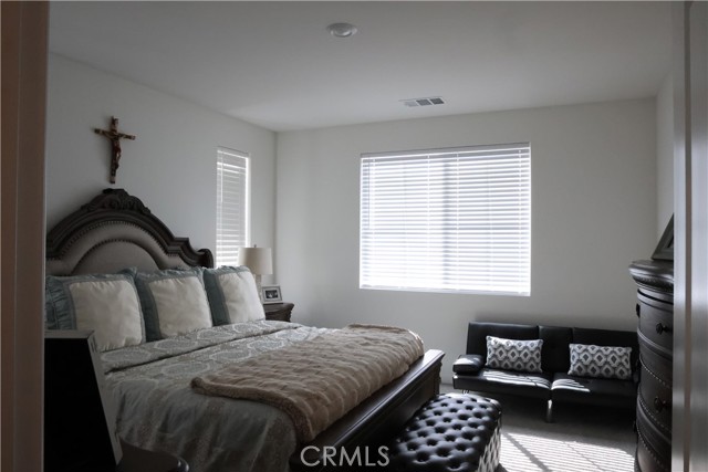 Detail Gallery Image 20 of 28 For 16255 Castello #2,  Fontana,  CA 92336 - 4 Beds | 2/1 Baths