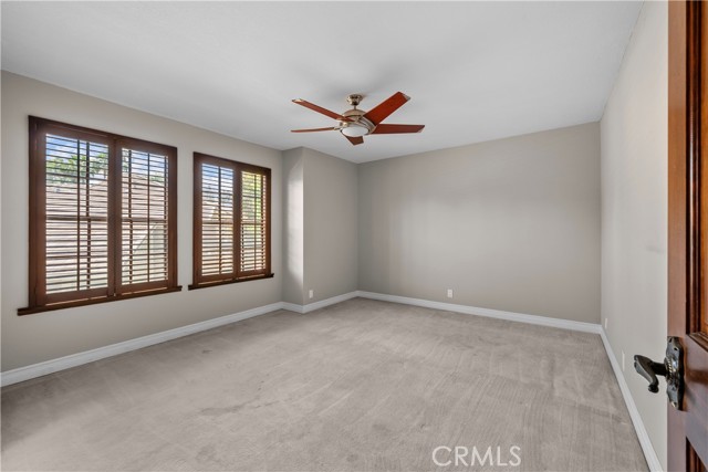 25472 Via Acorde, Valencia CA: https://media.crmls.org/medias/c643769f-8f1b-4767-b9fd-75385006595e.jpg