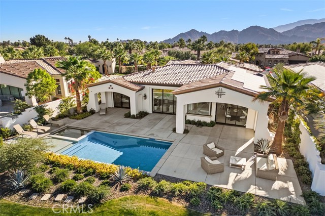 Detail Gallery Image 1 of 47 For 76404 via Saturnia, Indian Wells,  CA 92210 - 4 Beds | 4/1 Baths