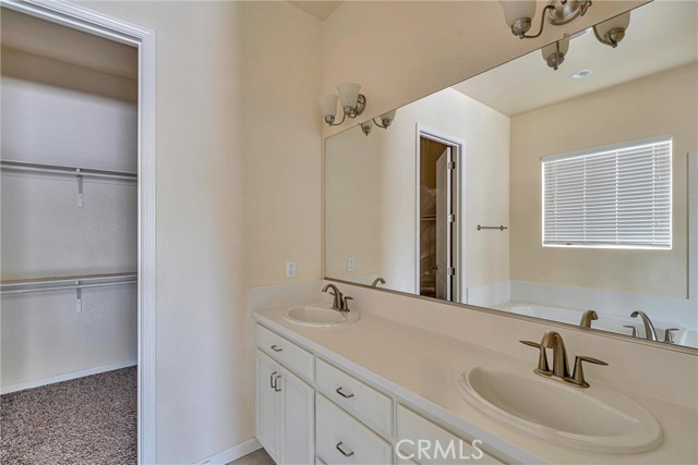 Detail Gallery Image 17 of 30 For 1240 Calvinson Pkwy, Patterson,  CA 95363 - 4 Beds | 2 Baths