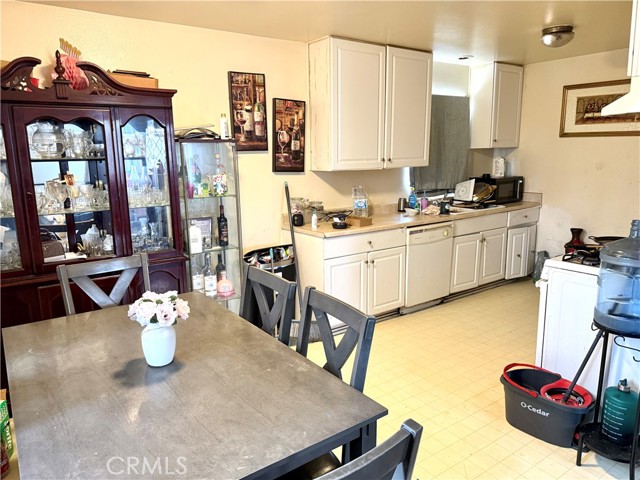 Detail Gallery Image 11 of 14 For 146 W Glendon Way, San Gabriel,  CA 91776 - – Beds | – Baths