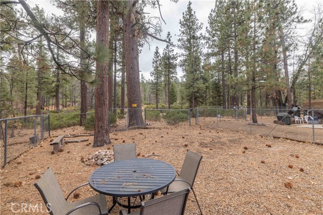 Detail Gallery Image 25 of 26 For 42581 Willow Ave, Big Bear Lake,  CA 92315 - 2 Beds | 1 Baths