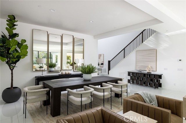 Detail Gallery Image 18 of 52 For 104 Interstellar, Irvine,  CA 92618 - 5 Beds | 5/1 Baths