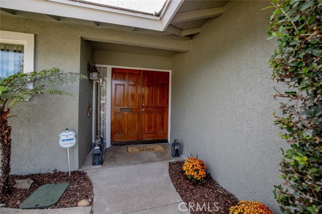 Detail Gallery Image 5 of 35 For 1250 Kelley Ave, Corona,  CA 92882 - 3 Beds | 2 Baths