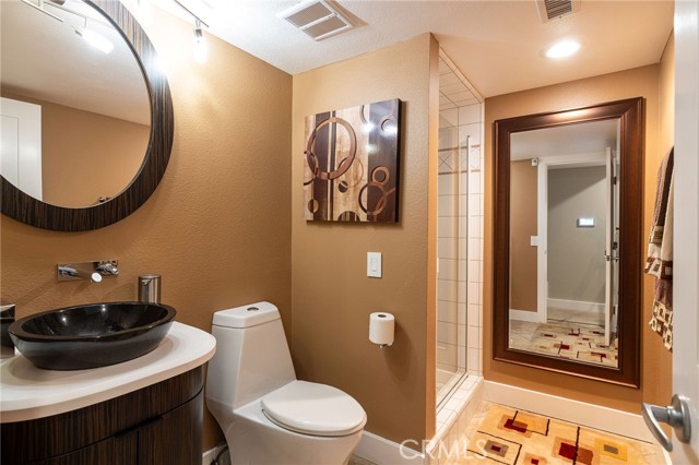 25611 Rangewood Road, Laguna Hills CA: https://media.crmls.org/medias/c64659e7-96ac-4c19-a9c0-1b9a102dc4eb.jpg
