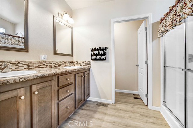 Detail Gallery Image 10 of 21 For 1560 Massachusetts Ave #98,  Riverside,  CA 92507 - 3 Beds | 2 Baths