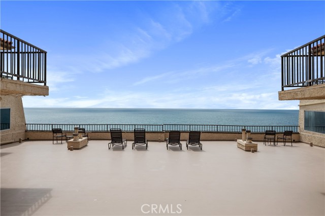 Detail Gallery Image 5 of 66 For 555 Esplanade #320,  Redondo Beach,  CA 90277 - 2 Beds | 2 Baths