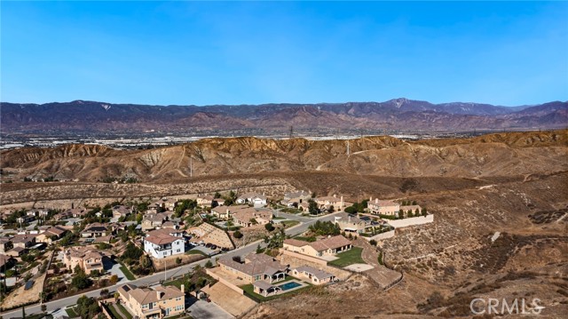 Detail Gallery Image 25 of 35 For 3086 Crystal Ridge Ln, Colton,  CA 92324 - 4 Beds | 3/1 Baths