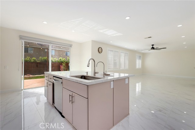 13145 Briar Street, Eastvale CA: https://media.crmls.org/medias/c647973e-9f6f-44e7-84c4-4630a18d5af4.jpg