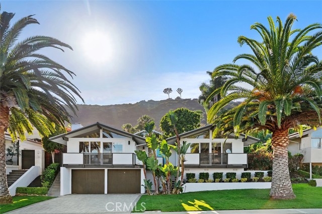 Front Image Thumbnail for CROC26087541