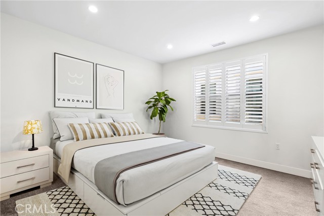 106 Bright Star, Irvine CA: https://media.crmls.org/medias/c648bfd1-b1d5-4674-81c8-4967a78f2863.jpg