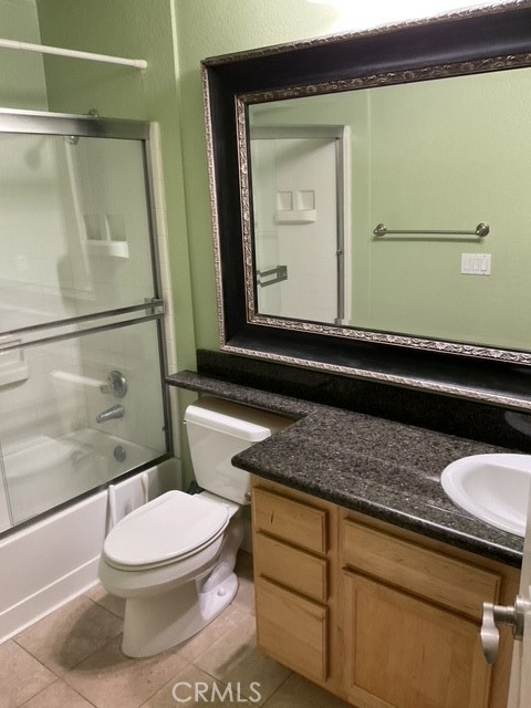 Image 11 of 13 For 2550 San Gabriel Way 202