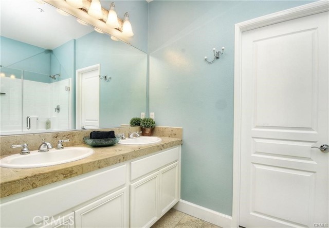 Detail Gallery Image 9 of 21 For 9 Whitworth St, Ladera Ranch,  CA 92694 - 3 Beds | 2/1 Baths