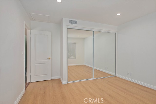 5819 Fairhaven Avenue, Woodland Hills CA: https://media.crmls.org/medias/c64ab523-1c64-4dd2-a898-cbfe7703d321.jpg