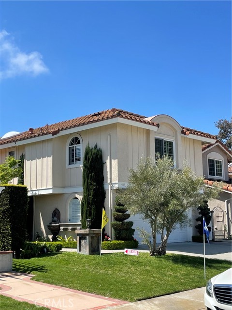 MLS# OC23049733