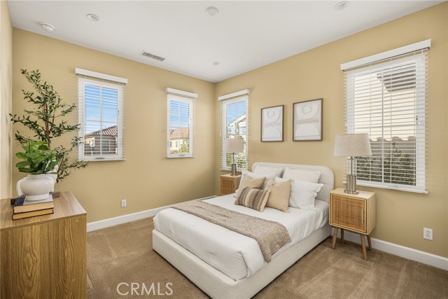 Detail Gallery Image 27 of 41 For 112 Mangrove Banks, Irvine,  CA 92620 - 4 Beds | 3 Baths