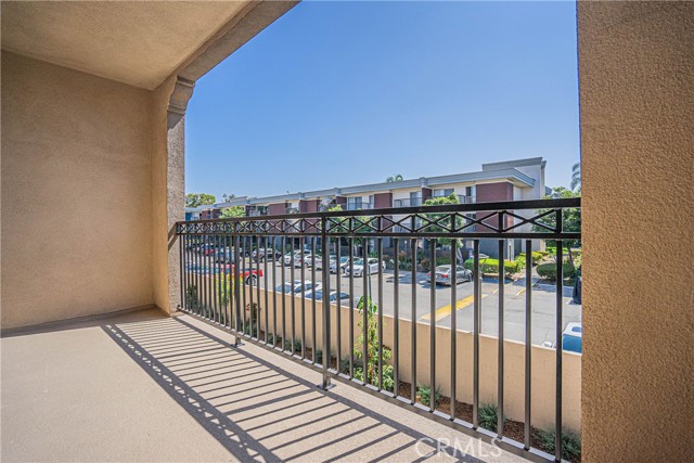 Detail Gallery Image 11 of 48 For 2317 W Broadway #6,  Anaheim,  CA 92804 - 4 Beds | 3/1 Baths