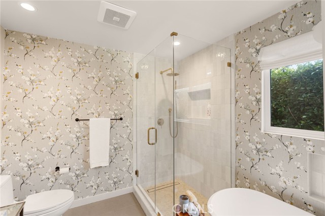 Detail Gallery Image 22 of 30 For 23843 Crosson Dr, Woodland Hills,  CA 91367 - 3 Beds | 2/1 Baths