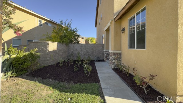 31659 Rosales Avenue, Murrieta CA: https://media.crmls.org/medias/c64eb891-a7cc-4c58-bbe9-c85311301682.jpg
