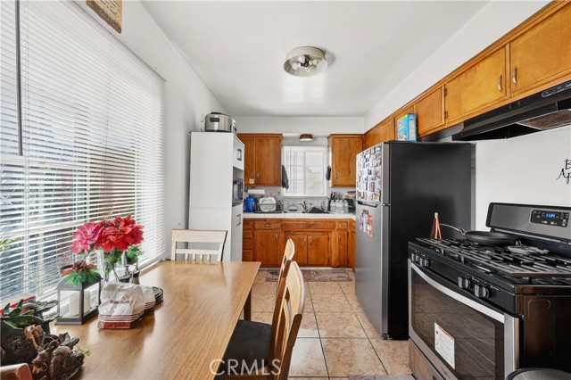 Detail Gallery Image 38 of 75 For 223 N Chester, Compton,  CA 90221 - – Beds | – Baths