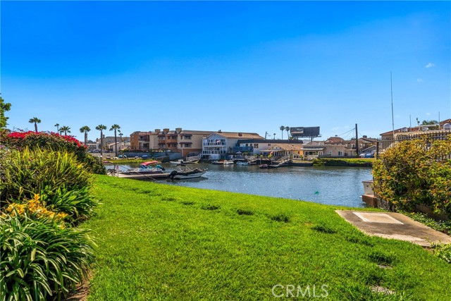 Harbour access for paddleboarding or kayaking just steps from your new home