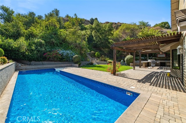 931 Heritage Drive, West Covina CA: https://media.crmls.org/medias/c64f60a8-ef2b-4577-9c23-ea9363deb292.jpg