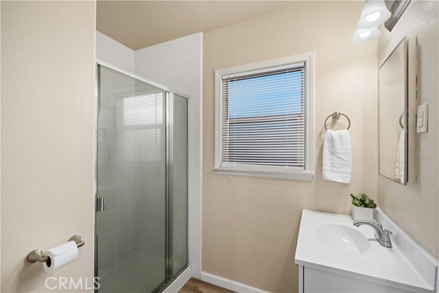 Detail Gallery Image 25 of 37 For 20802 Brighton Ave, Torrance,  CA 90501 - 4 Beds | 2 Baths
